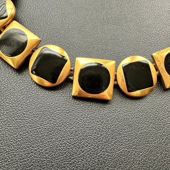 Vintage 90s Y2k Anne Klein Gold & Black Enamel Toggle Necklace - Picture 3 of 6